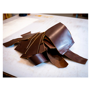 เศษหนังวัวแท้สำหรับการผลิตแผ่นหนังรีคอนสตรัคท์และแผ่นไฟเบอร์บอร์ด - Product Image 1