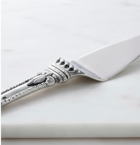 Stainless Steel Cake Knife With Fleur De Lis Handle Non Stick Triangle Blade Dishwasher Safe Perfect For Wedding Use And Parties - Product Image 4
