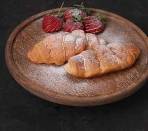 Wholesale Acacia Wood Large Eco-Friendly Cake <b>Mold</b> with Glass Cover Multi-Functional Round Dishwasher Safe for Kitchen - Product Image 4