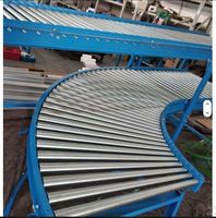 Système de convoyeur à rouleaux en acier courbé avec vitesse réglable et finition mate pour le tri des colis et la manutention logistique