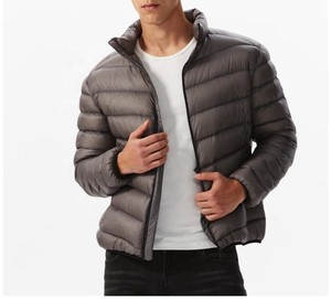 Chaquetas Acolchadas Personalizadas con Logotipo de Equipo Escolar para Hombre, Chaquetas de Invierno de Poliéster Duradero, Venta al Por Mayor - Product Image 6