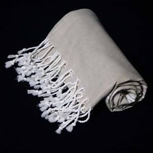 Toalla Fouta de Playa a Rayas 100% Algodón de Fabricante Indio, Estilo Turco, Antiarena, Multiusos, Tipo Hammam - Product Image 5