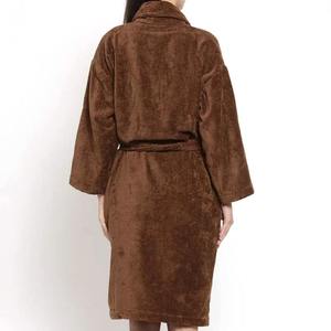 Bata de mujer de algodón y fibra de bambú marrón, manga larga, largo completo, suave y cómoda, con cierre de cordón, cuello en V, color liso, para invierno - Product Image 4