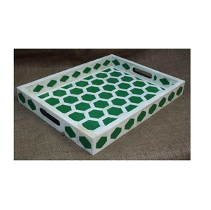 Plateau MOP de haute qualité, conçu avec une finition brillante pour rehausser la décoration intérieure avec un attrait élégant et moderne. - Product Image 4