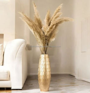 Venta al por mayor de grandes jarrones de Decoración de mesa y macetas de alta boda florero de Metal de oro antiguo hecho a mano latón de lujo florero de Navidad - Product Image 4