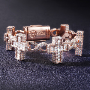 Bracelet religieux tendance en or blanc plaqué rhodium avec accents de diamants en forme de croix pour femmes et hommes - Anniversaire - Product Image 3