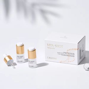 Ampolla iluminadora con vitamina C para realzar el brillo y una piel radiante, cuidado diario suave y no graso 2-W - Product Image 2