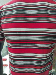 เสื้อโปโลลายทางแบบเรียบง่ายเสื้อสตรีทแวร์และสถานที่สาธารณะของผู้ชายเสื้อโปโลผ้าฝ้ายระบายอากาศ100% ตรงจากโรงงาน - Product Image 4