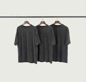 Camiseta Oversize para Hombre con Lavado Ácido, Estilo Streetwear de Algodón Desgastado, Camiseta Vintage de Alto Gramaje con Lavado, Top Oversize Negro con Logotipo Personalizado para Hombre - Product Image 5