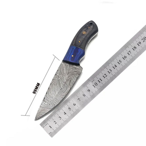Cuchillo de Caza de Acero de Damasco de Diseño Personalizado con Mango de Material Natural para Caza, Camping, Senderismo y Entusiastas del Aire Libre - Product Image 2