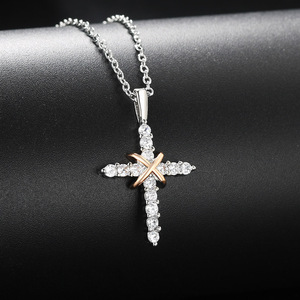 Collier de clavicule pour femme, design européen américain de luxe, sensation haut de gamme, pendentif en zircon en forme de croix, pendentifs de mode, breloques - Product Image 1