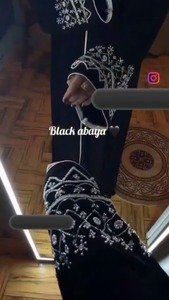 Elegante Abaya Negra para Mujer, Vestido Islámico Modesto, Ropa Tradicional con Estilo - Product Image 3