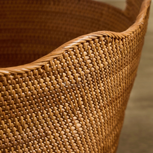 Premium Rattan Laundry Basket Set with Liner and Handles Eco-Friendly Home Decor <b>Storage</b> <b>Bin</b> with Lid Decorative Scalloped Rim - Product Image 4