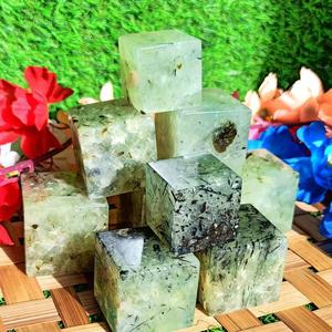 Cube de préhnite naturelle, cristal vert, pierre de guérison pour la méditation Reiki, décoration énergétique, vente en gros - Product Image 2