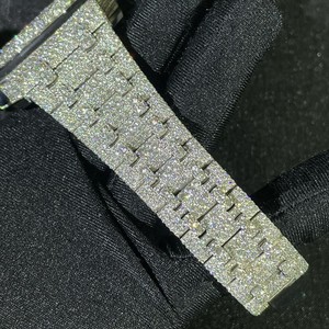 Montres classiques unisexes hip-hop artisanales personnalisées avec diamants Moissanite VVS1, bracelet en acier inoxydable, affichage analogique mécanique - Product Image 4