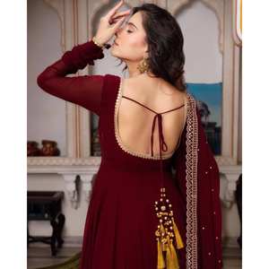 Robes de soirée de créateur Robe de soirée avec pantalon et Dupatta pour un look élégant - Product Image 3