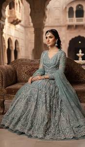 Tenue de mariée de luxe : Lehenga Choli évasé, robe longue la plus vendue, idéale pour les occasions spéciales et les mariages – Nouvelle collection femme 2026 - Product Image 3