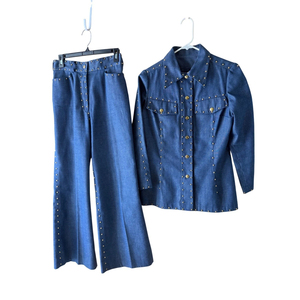 Ensemble 2 pièces en jean pour femme : haut long sans manches et pantalon à cheville, avec rivets décoratifs, couleur unie, style décontracté, coupe ample, toutes saisons - Product Image 1