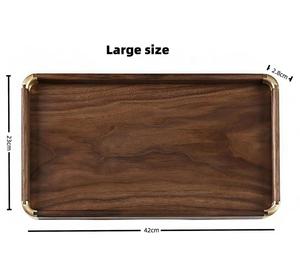 Bandeja de Servicio Ecológica de Madera de Nogal de Grado Comercial con Esquinas de Latón, Diseño Rústico para Catering, Cocina y Servicio de Té - Product Image 5