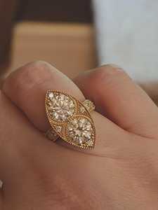 Anillo de Compromiso de Doble Banda con 3 Diamantes Cultivados en Laboratorio, Detalle Marquise en Oro Blanco de 14K, Certificado IGI - Product Image 4