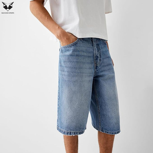 Shorts en jean baggy pour homme style streetwear, respirants, décontractés, effet usé, coupe ample, avec logo personnalisé imprimé ou brodé, délavage clair, été - Product Image 3