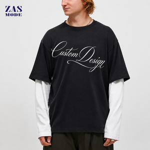 เสื้อยืดโอเวอร์ไซส์สีดำสำหรับผู้ชาย แขนเสื้อสีขาวตัดกัน พิมพ์ลายดีไซน์เอง คอกลม สไตล์สตรีท ผ้าคอตตอนเจอร์ซีย์ แขนสั้น - Product Image 1