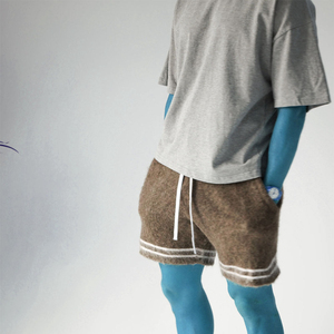 Pantalones Cortos de Punto de Primera Calidad con Detalles de Fibra Reflectante, Diseño Atrevido, Logotipo Personalizado, Venta al Por Mayor - Product Image 3