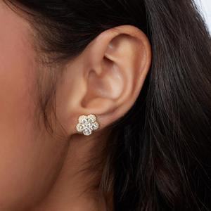 Boucles d'oreilles clous en diamant de laboratoire en forme de cerf-volant, or 14 carats, certifiées IGI, bijoux de luxe modernes, géométriques et minimalistes pour fiançailles et soirées - Product Image 6