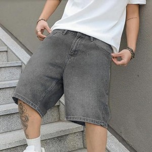 Nouveaux shorts en jean asymétriques taille mi-haute pour hommes, en coton délavé, style décontracté d'été, prix usine OEM - Product Image 6