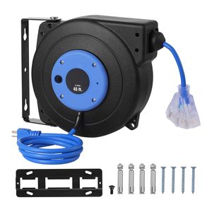 Avvolgicavo retrattile per impieghi gravosi da 45 piedi, 12AWG/3C SJTOW, con presa tripla illuminata, 15 Amp, da NEMA femmina a AC maschio - Product Image 1