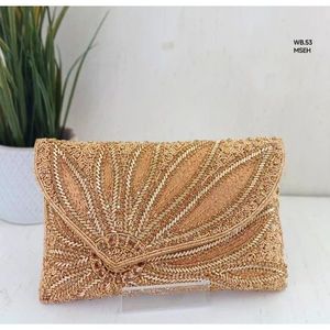 Bolso Casual de Lujo Hecho a Mano en India, Bolso Rectangular con Cuentas de Vidrio, Asa con Cuentas Multicolores, Surtido de Cuentas Duraderas Hechas a Mano - Product Image 3