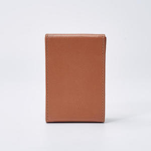 Caja de Cartas de Póker de Primera Calidad, Estuche Magnético de Cuero PU, Protección Duradera para Organizar Cartas de Juego - Product Image 3
