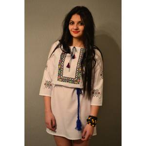 Vestido de Manga Corta 2026, Fabricantes de Ropa, Diseño Personalizado, Vestidos Mini para Mujer, Vestidos Elegantes de Manga Corta para Dama, Estilo Ucraniano - Product Image 3