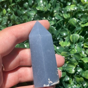 Obelisco de Cristal Angelita Natural Chakralume, Torre de Piedra Preciosa Azul Pulida a Mano para Meditación, Reiki, Sanación Energética de Chakras, Feng Shui - Product Image 3