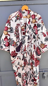 Lot en gros de robes kimono indiennes en coton imprimé, faites à la main, à ouverture frontale, pour l'été et le printemps, avec ceinture - Product Image 2