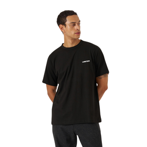 T-shirt col rond à manches courtes pour homme, imprimé discret sur la poitrine, coupe décontractée, en jersey premium, décontracté pour le quotidien, vente en gros, personnalisable, OEM, en coton - Product Image 1