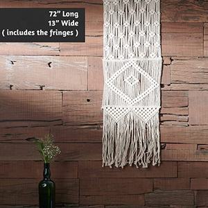 Nouveau Chemin de Table Bohème en Macramé de Luxe 40x100 cm Blanc Floral Géométrique Tricoté à la Main avec Paillettes Décoration Bohème pour Dîners et Mariages - Product Image 6