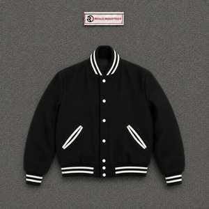 เสื้อแจ็คเก็ตวาร์ซิตี้สีดำพรีเมียม แบบจำลองมุมมองด้านหน้า พร้อมบริการสกรีนแบรนด์ ความละเอียดสูง หุ่นจำลองสำหรับออกแบบเสื้อผ้าสตรีทแวร์  คอลเลคชั่นฤดูใบไม้ร่วง - Product Image 5