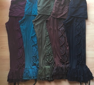 Leggings acampanados de viscosa con diseño cruzado, estilo bohemio para festivales, pantalones acampanados elásticos y cómodos para mujer, para yoga, baile y uso casual. - Product Image 2