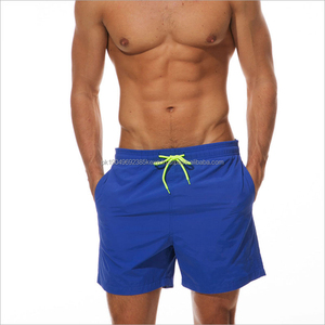 Bermuda en coton, lin, élasthanne pour homme, mode décontractée Whoopie Loopie conçu en Italie - Product Image 1