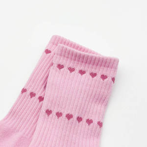 Chaussettes de sport en coton personnalisées en gros, antidérapantes, pour yoga, entraînement, pilates, gym, écologiques, respirantes, fabricant - Product Image 2