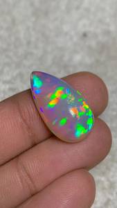 โอปอลเอธิโอเปียธรรมชาติทรงลูกแพร์แบบหลวม สีไฟหลากหลาย เหมาะสำหรับทำเครื่องประดับ - Product Image 4