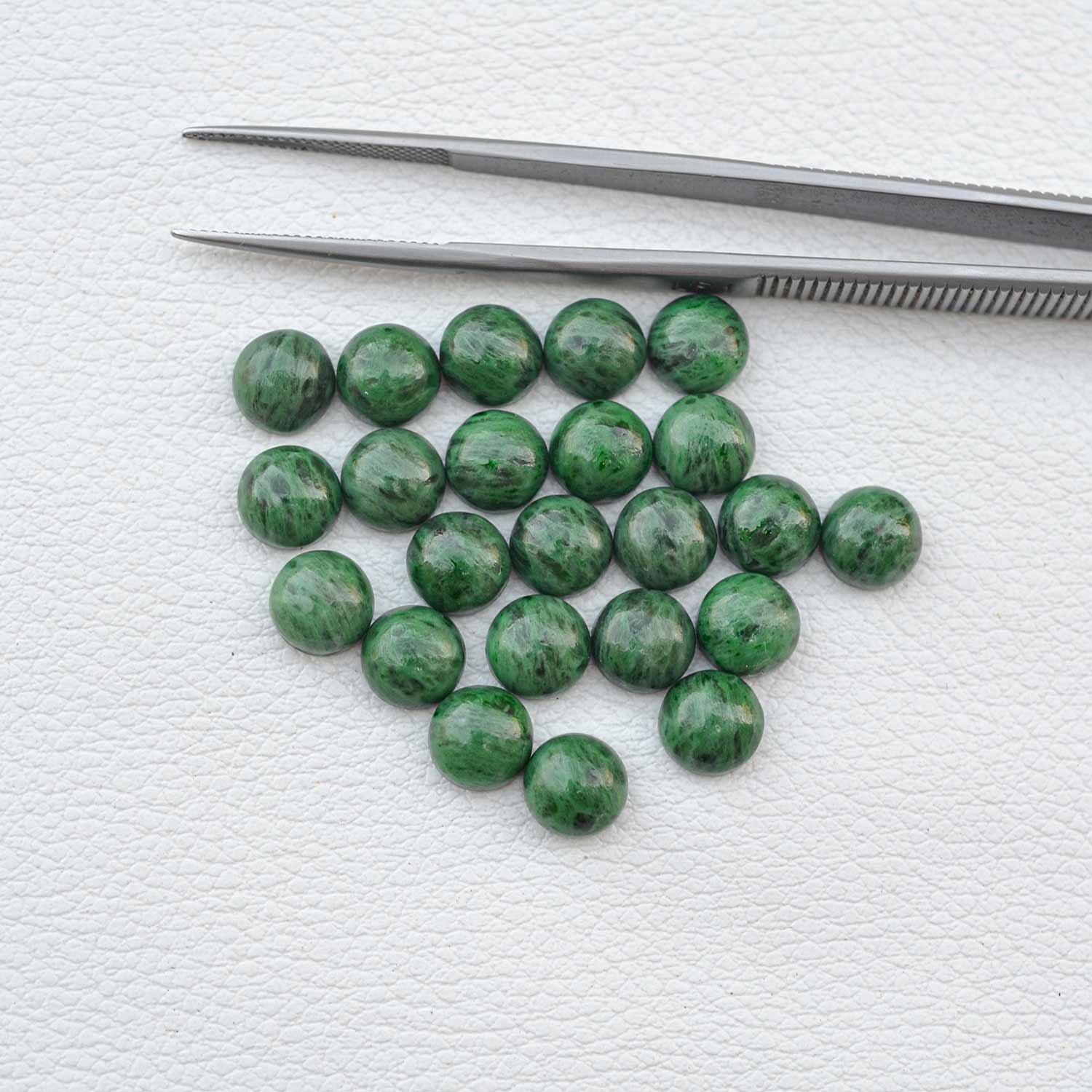 สีเขียว