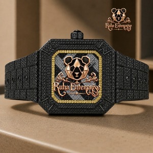 นาฬิกาข้อมือหรูหราสำหรับผู้ชาย Ruha Enterprise รุ่น Luxury Diamond ตัวเรือนสแตนเลสทรงเหลี่ยม ระบบควอตซ์ ดีไซน์สง่างาม - Product Image 2