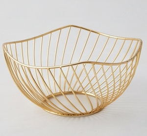Cesta de Almacenamiento de Alambre Dorado Moderna de Alta Calidad para Decoración del Hogar y Organización, un Elegante Adorno para el Hogar - Product Image 2