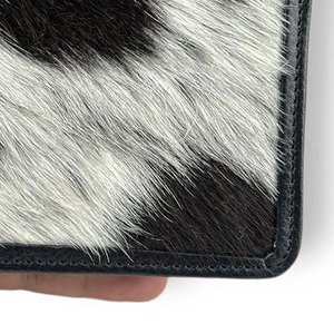 Portefeuille en cuir de vachette véritable fait main pour homme, portefeuille fin à rabat en cuir à poils, cuir de haute qualité premium - Product Image 4