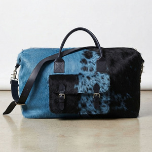 Custom Cowhide Leather Lightweight Unisex <b>Travel</b> <b>Bag</b> with Zipper Closure and Adjustable Strap-Duffel & Weekender Style - Product Image 1