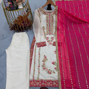 Elegante Conjunto Palazzo con Bordado Intenso Delantero y Trasero y Dupatta de Georgette – Edición de Exportación Global - Product Image 1