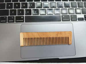 Peigne à cheveux en bois de neem naturel pour la promotion de salon à domicile et l'utilisation de voyage du fournisseur indien au prix d'exportation - Product Image 2
