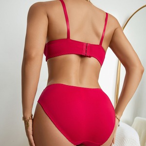 Ensemble de lingerie féminine 2 pièces en dentelle transparente, écologique et respirant, avec broderie florale, coussinets intégrés, soutien-gorge et culotte sexy transparents - Product Image 4
